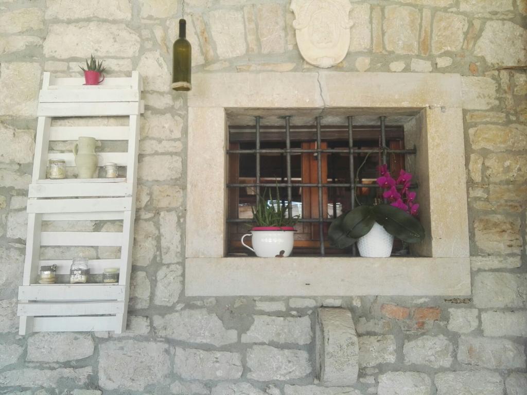 Agriturismo La Vecchia Cascina Di Paolo & Belinda Pietrelcina Exterior foto