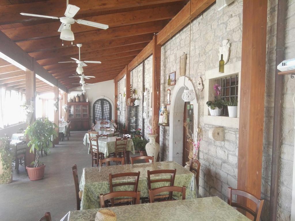 Agriturismo La Vecchia Cascina Di Paolo & Belinda Pietrelcina Exterior foto