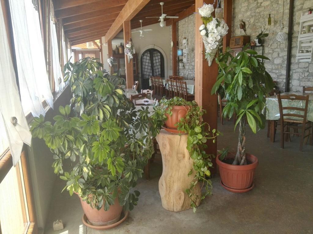 Agriturismo La Vecchia Cascina Di Paolo & Belinda Pietrelcina Exterior foto